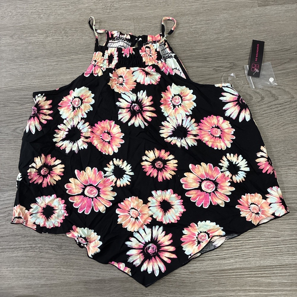 NO BOUNDARIES Black Floral Woven Smock Neck Handkerchief Cami Top SZ. Jr. Medium